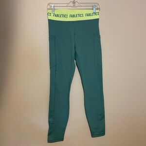 Fabletics 7/8 leggings with pockets